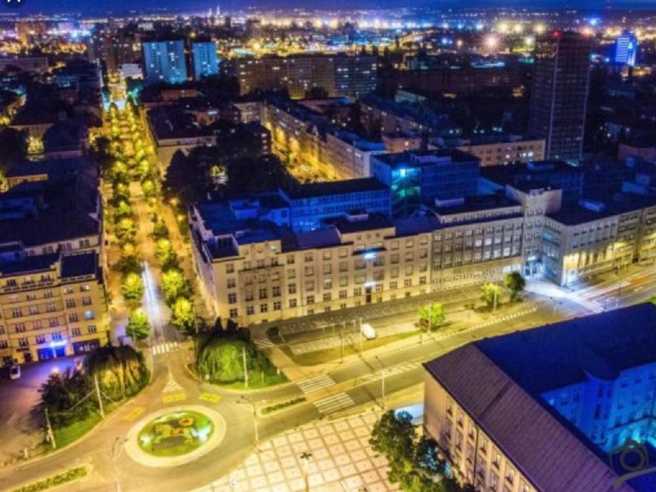 Minato Apartments Ostrava Center Buitenkant foto